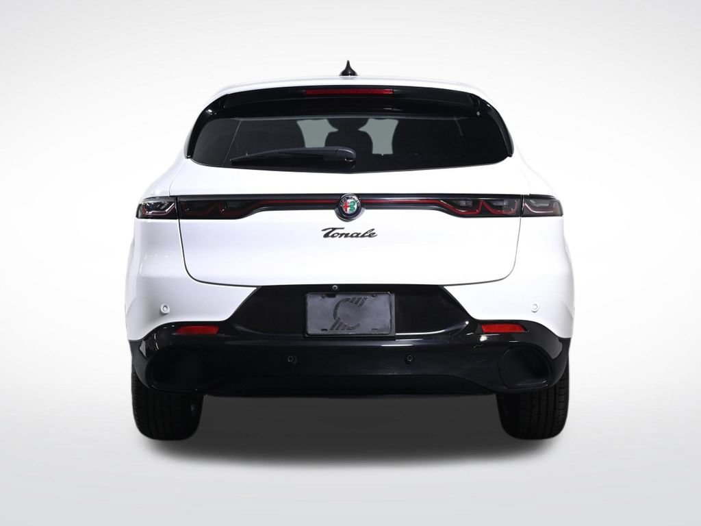 Used 2025 Alfa Romeo Tonale AWD/4WD image 4