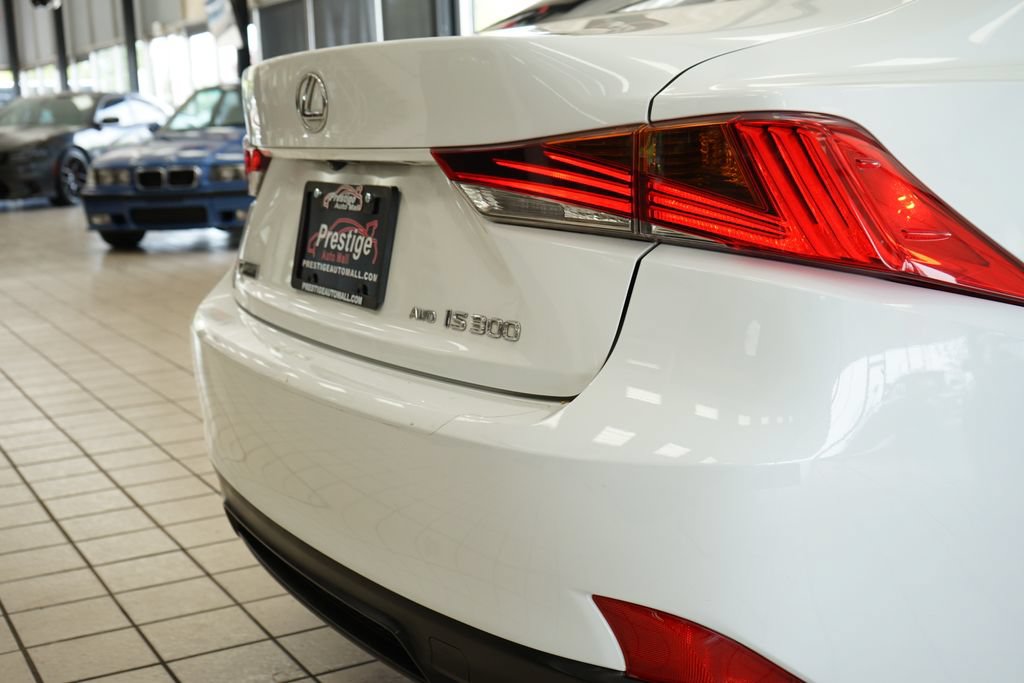 Used 2017 Lexus IS 300 F Sport w/ F Sport Package AWD/4WD image 17