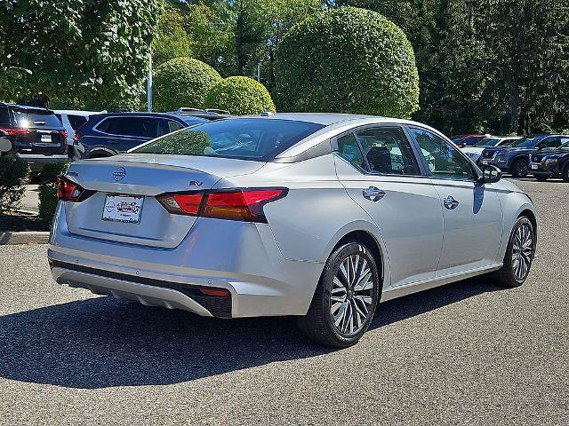 Certified 2024 Nissan Altima 2.5 SV FWD image 8