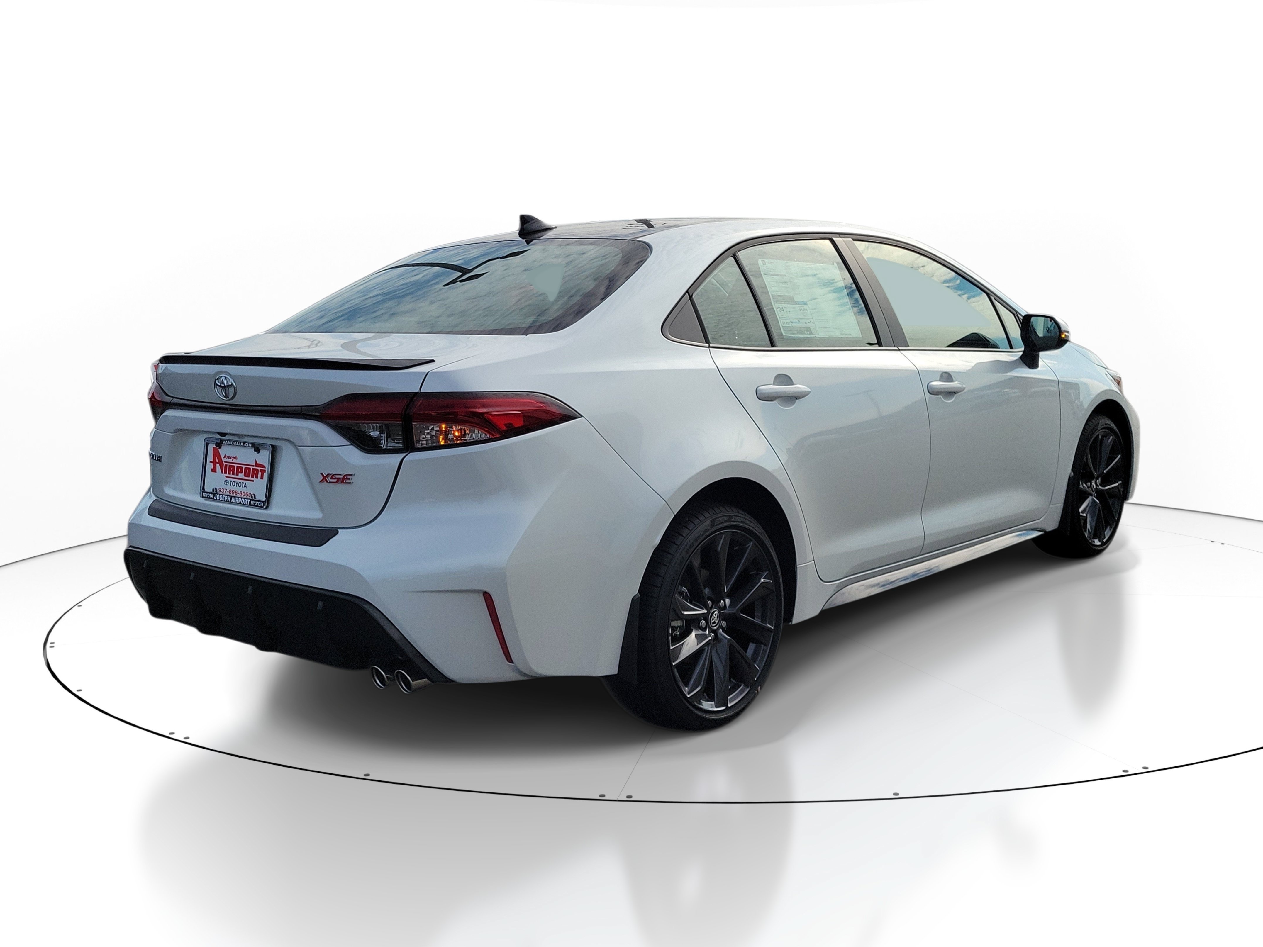 New 2026 Toyota Corolla XSE FWD image 4