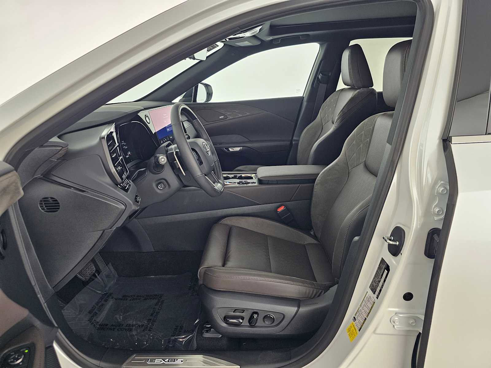 Certified 2026 Lexus RX 350 Luxury w/ Convenience Package image 20