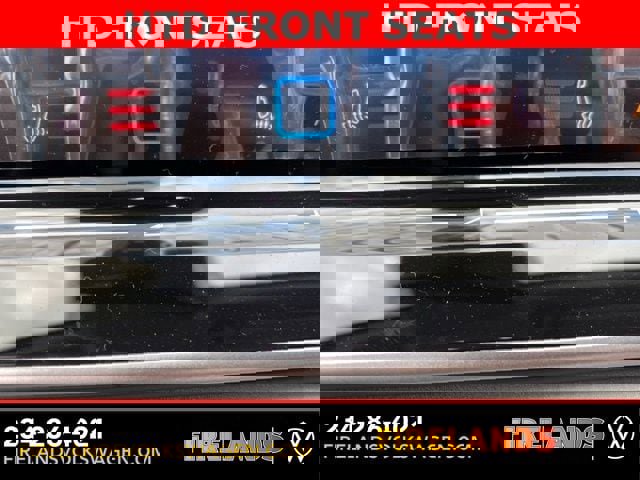 New 2025 Volkswagen Tiguan SE image 3