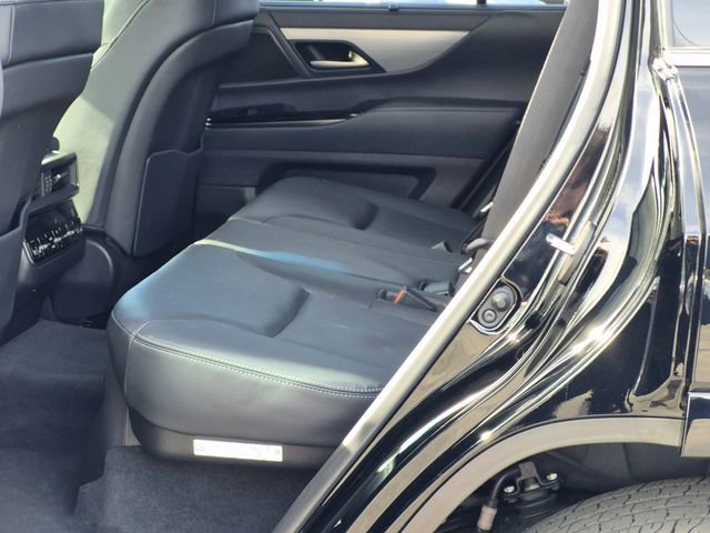Used 2023 Lexus LX 600 F Sport w/ Accessory Package (Z1) image 22