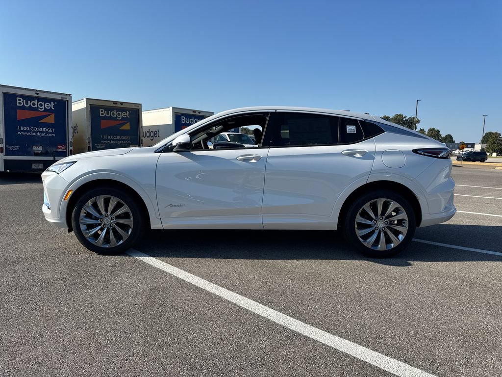 New 2026 Buick Envista Avenir FWD image 3