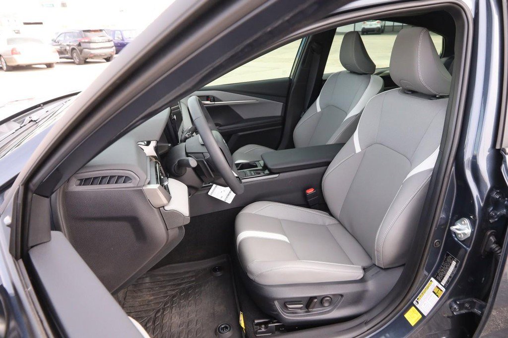 New 2026 Toyota Camry SE image 9