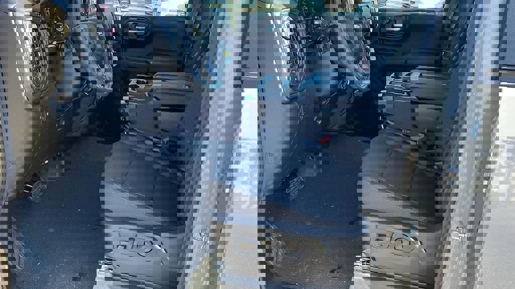 New 2026 Chevrolet Silverado 1500 Custom image 13