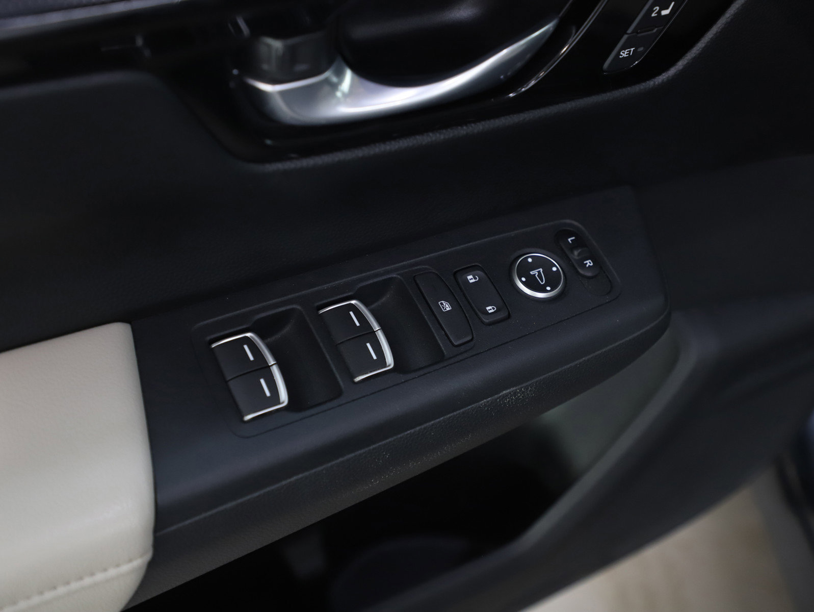 Used 2024 Honda CR-V EX-L image 20