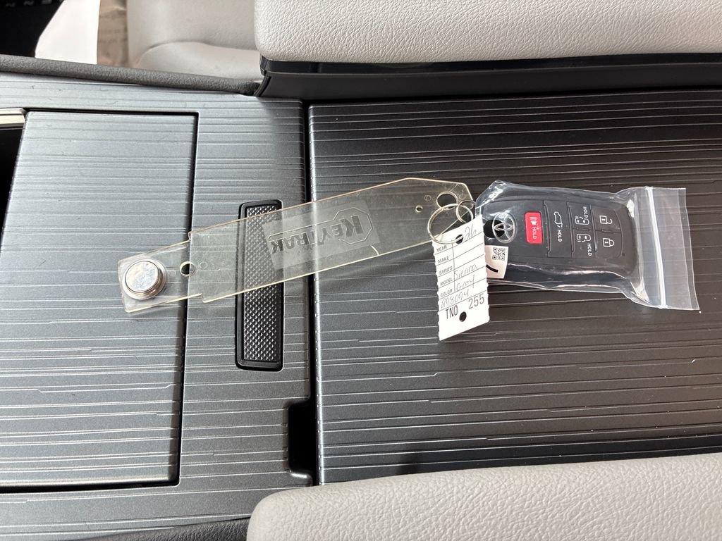 New 2026 Toyota Sienna XLE image 50