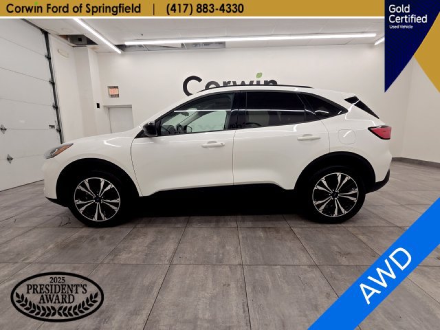 Certified 2022 Ford Escape SEL w/ SEL Stealth AWD Package image 2