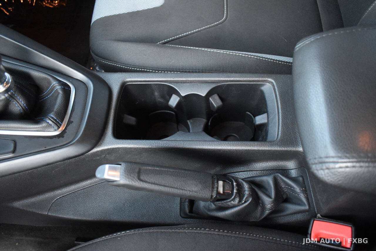 Used 2017 Ford Focus ST FWD image 30