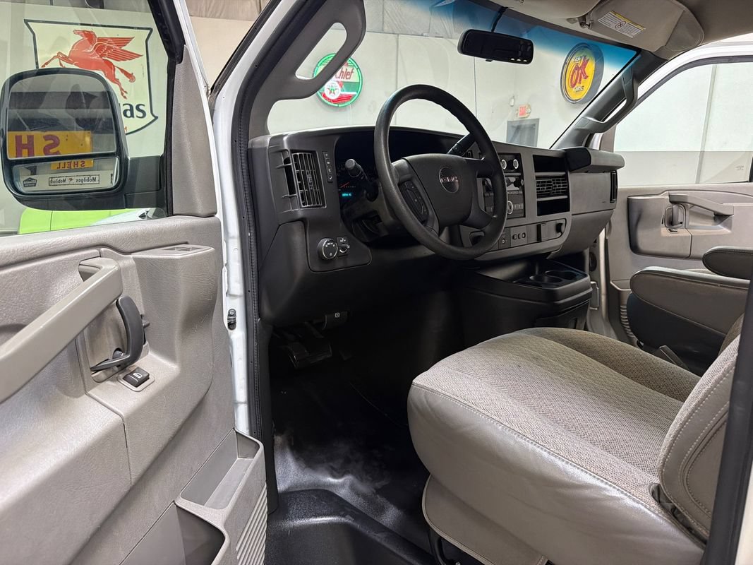 Used 2020 GMC Savana 2500 w/ Driver Convenience Package RWD image 23