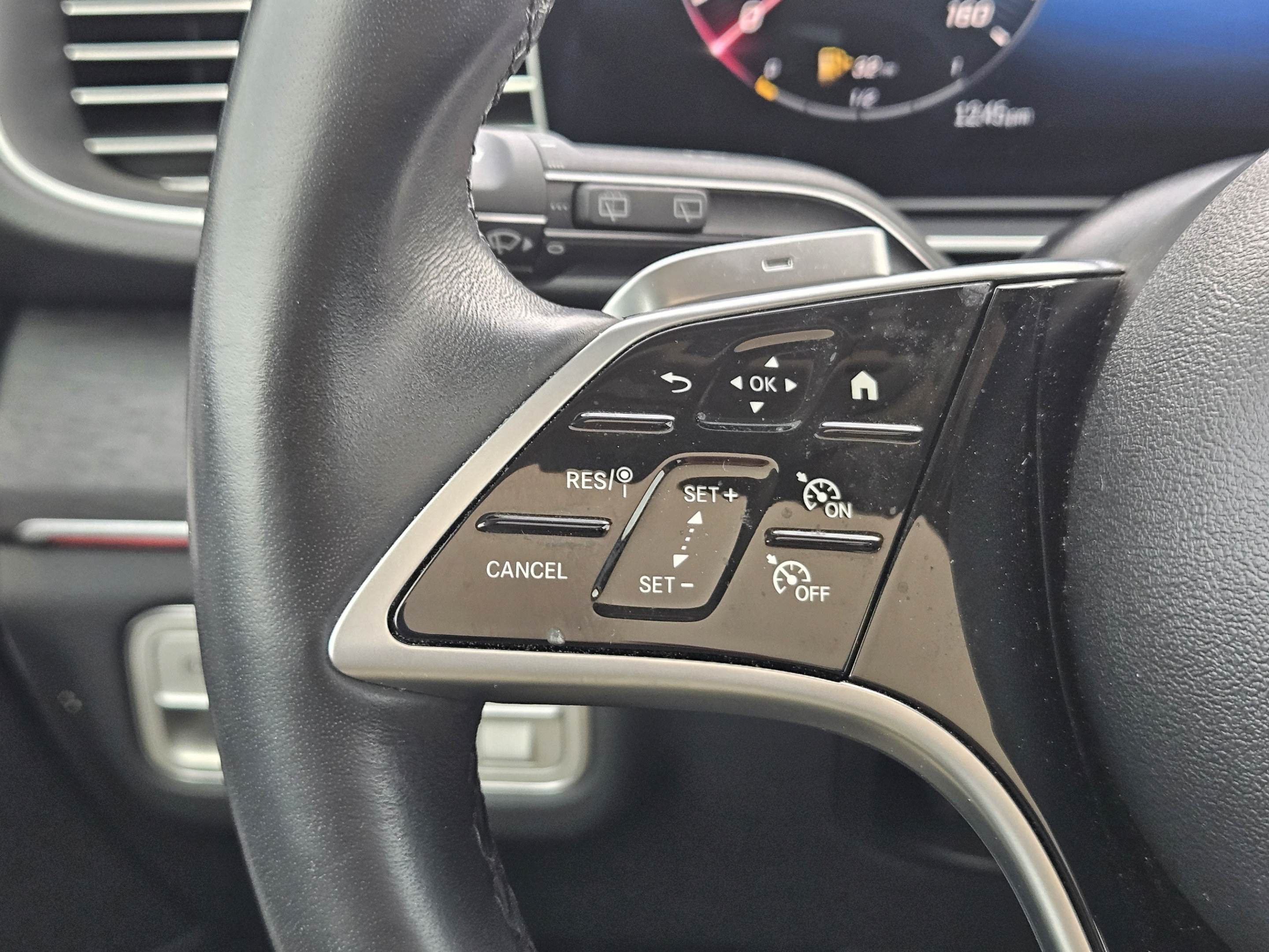 Used 2024 Mercedes-Benz GLE 450 4MATIC image 20