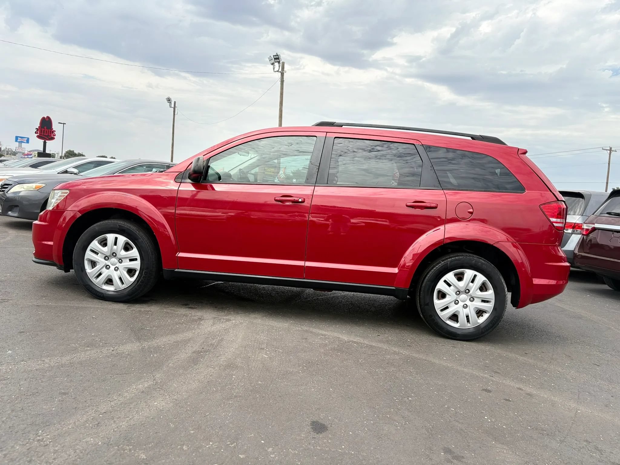 Used 2018 Dodge Journey SE w/ Connectivity Group FWD image 5