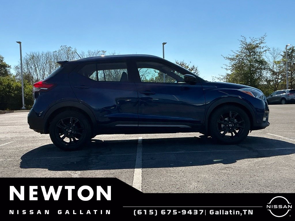 Used 2020 Nissan Kicks SR w/ SR Premium Package FWD image 5