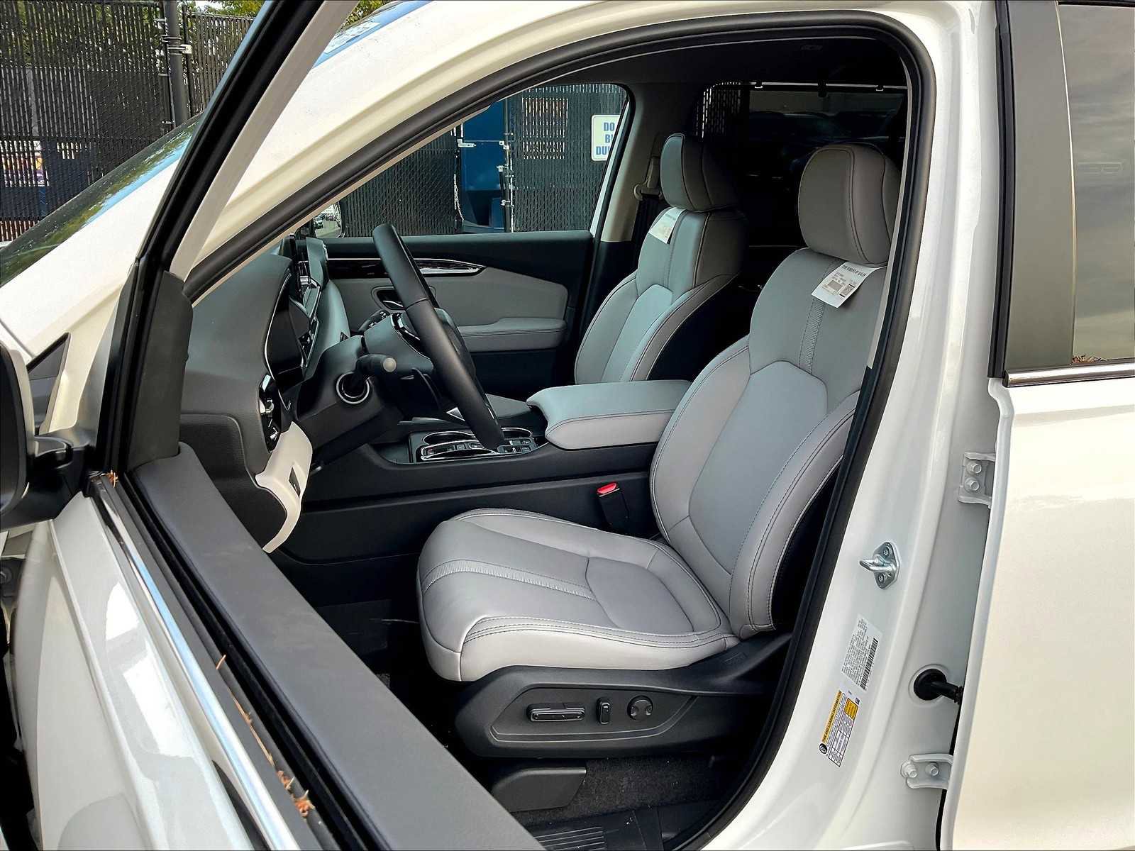 New 2025 Honda Pilot EX-L image 11