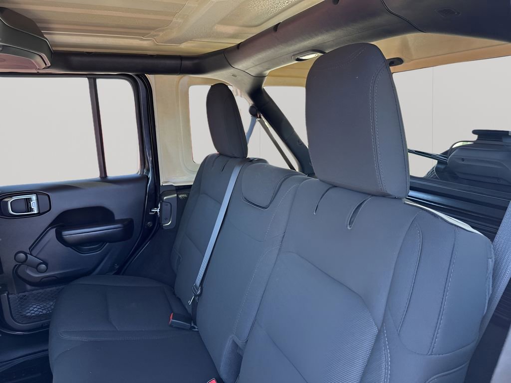 Used 2021 Jeep Wrangler Unlimited Sport image 19