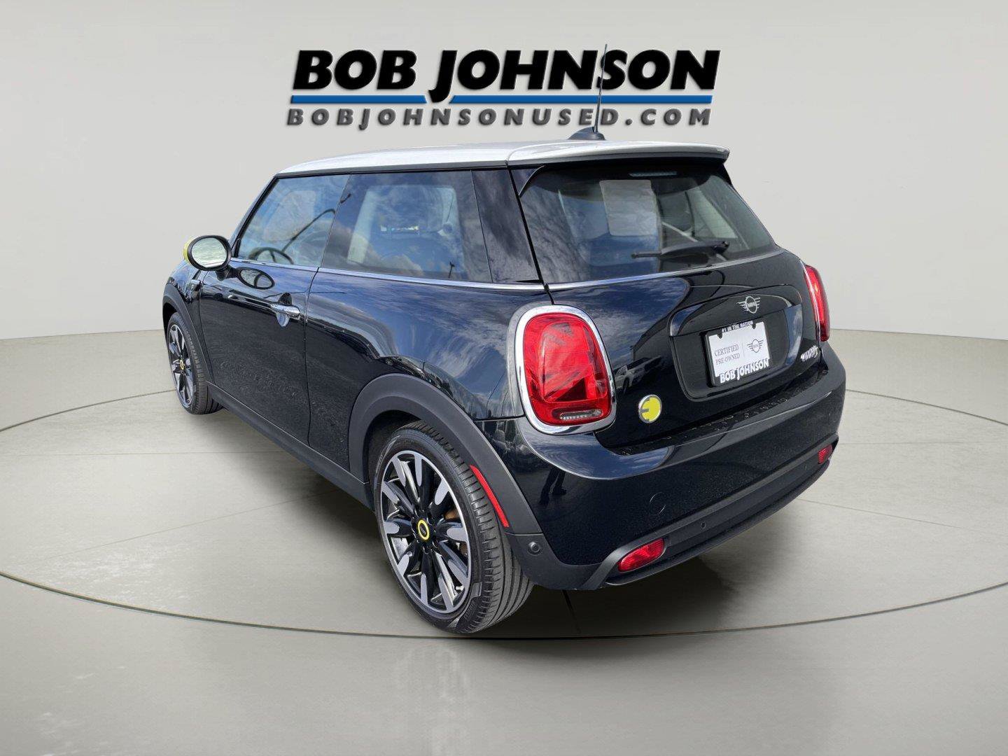 Used 2024 MINI Cooper SE FWD image 5