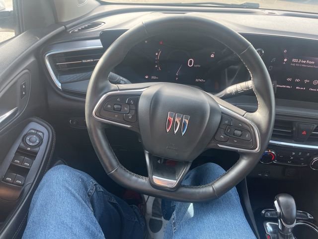 Used 2024 Buick Encore GX Sport Touring w/ Comfort Package image 28