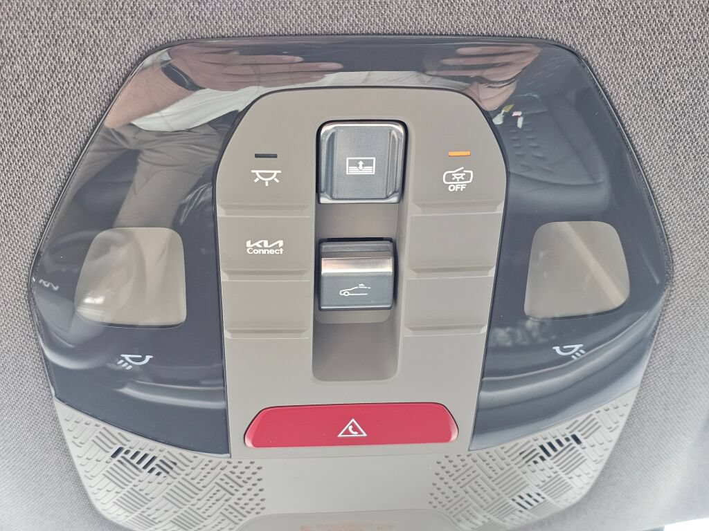 Certified 2024 Kia EV9 Wind AWD/4WD image 19