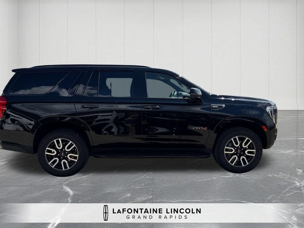 Used 2023 GMC Yukon AT4 AWD/4WD image 6