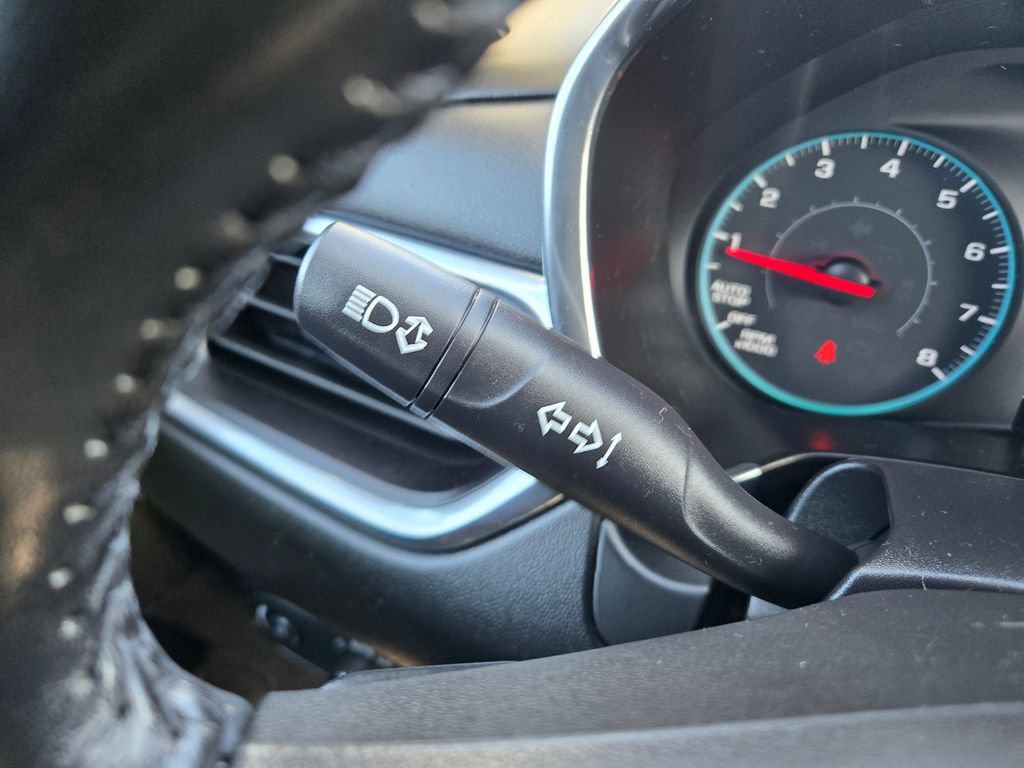 Used 2018 Chevrolet Equinox LT image 21