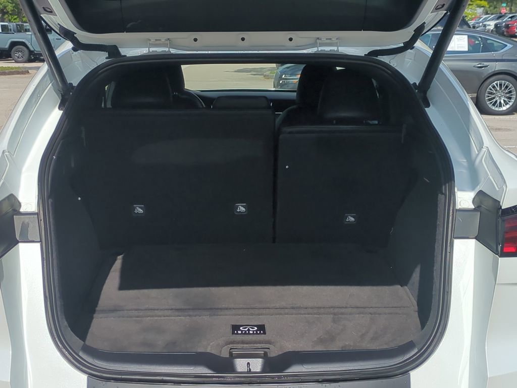 Used 2025 INFINITI QX55 Essential w/ Cargo Package AWD/4WD image 14
