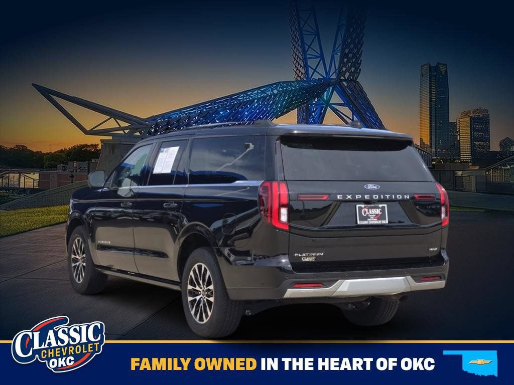 Used 2025 Ford Expedition Max Platinum AWD/4WD image 5