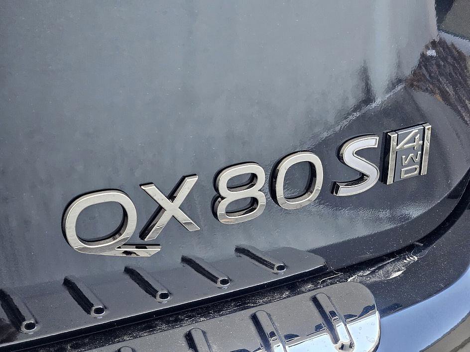 New 2026 INFINITI QX80 4WD image 12