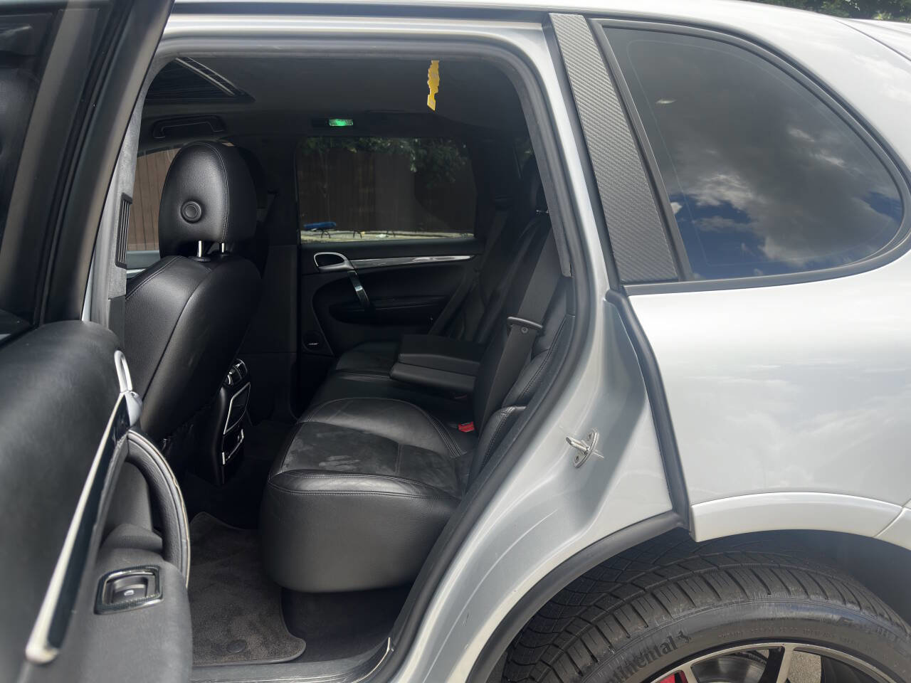 Used 2008 Porsche Cayenne GTS image 7