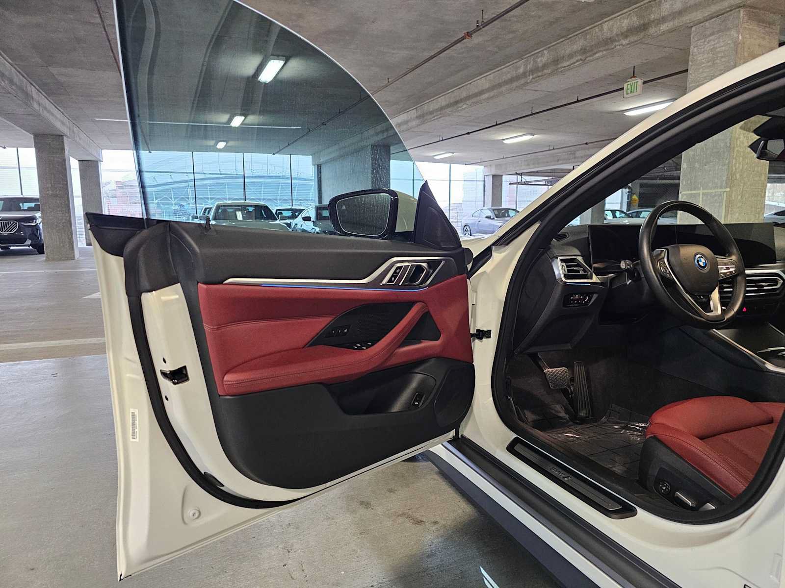 Certified 2023 BMW i4 eDrive35 RWD image 31