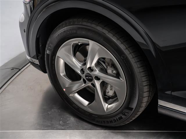 New 2026 Genesis GV70 2.5T Advanced image 12