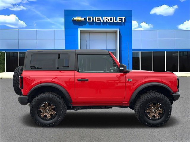 Used 2022 Ford Bronco Wildtrak image 2