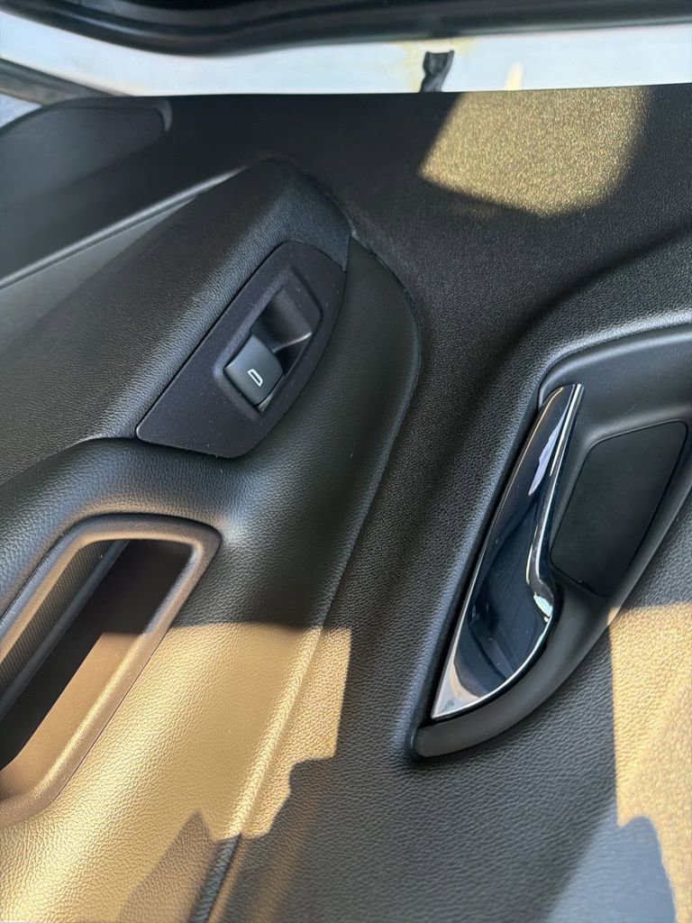 Used 2019 Chevrolet Equinox LT image 24