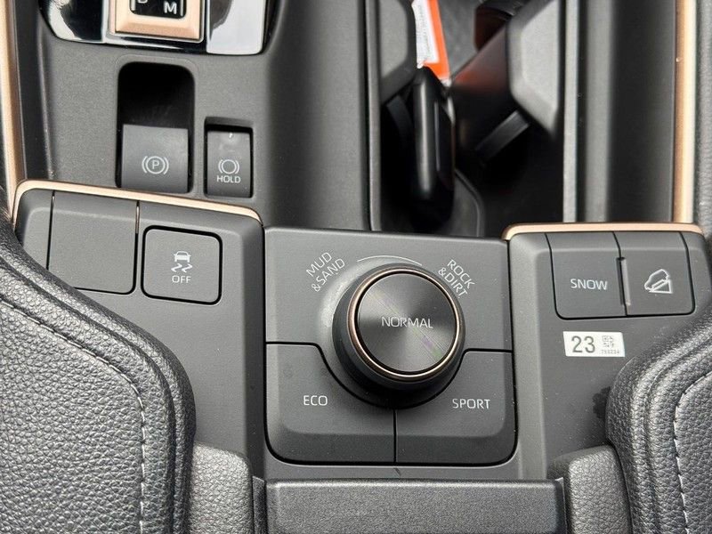 Used 2026 Toyota Grand Highlander AWD Hybrid image 29