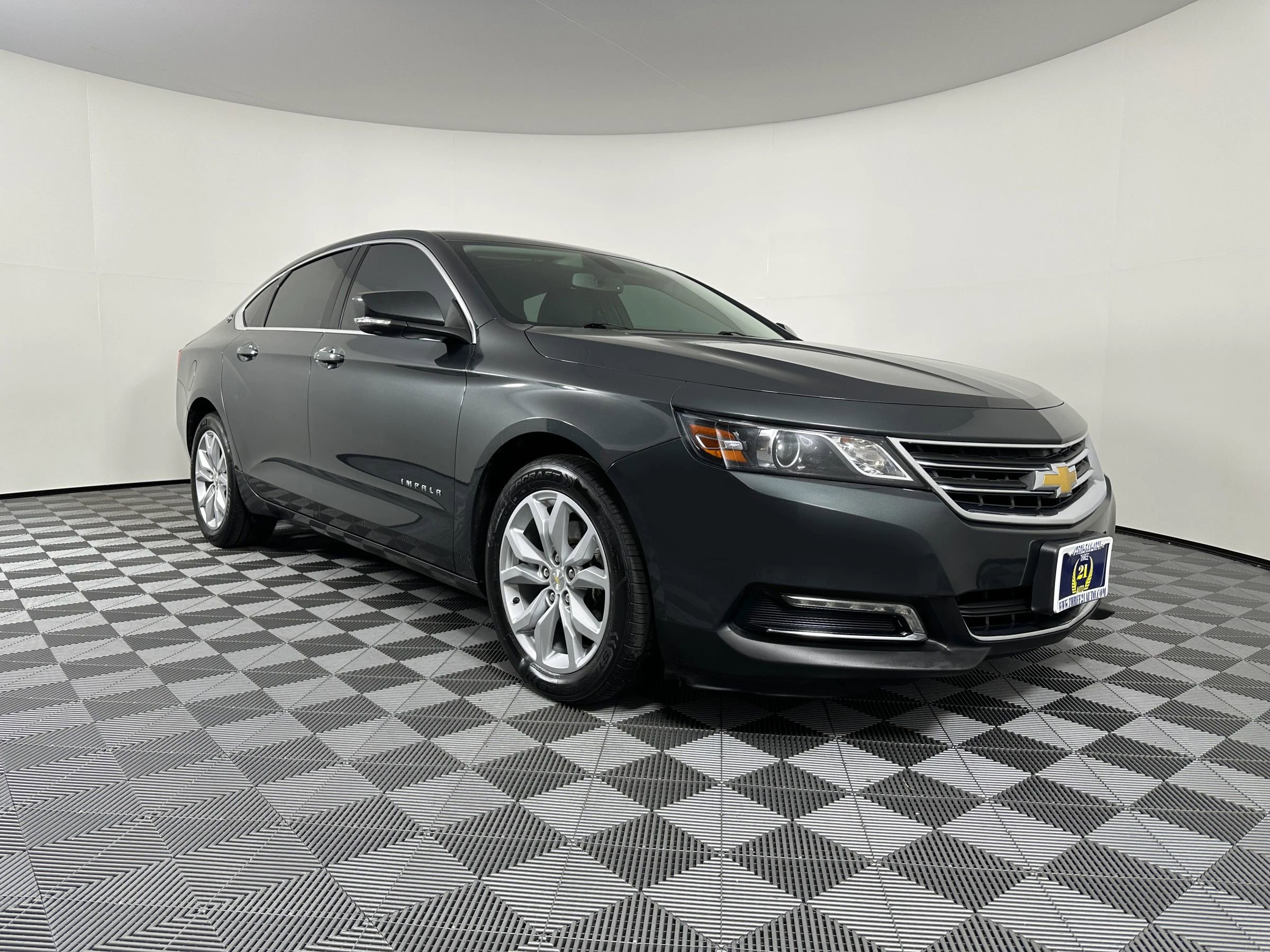 Used 2019 Chevrolet Impala LT w/ LT Convenience Package image 7