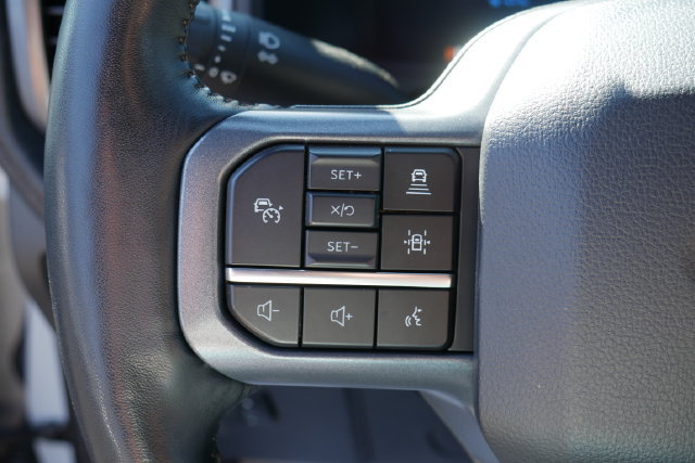 Used 2023 Ford F150 Lightning Lariat AWD/4WD image 19
