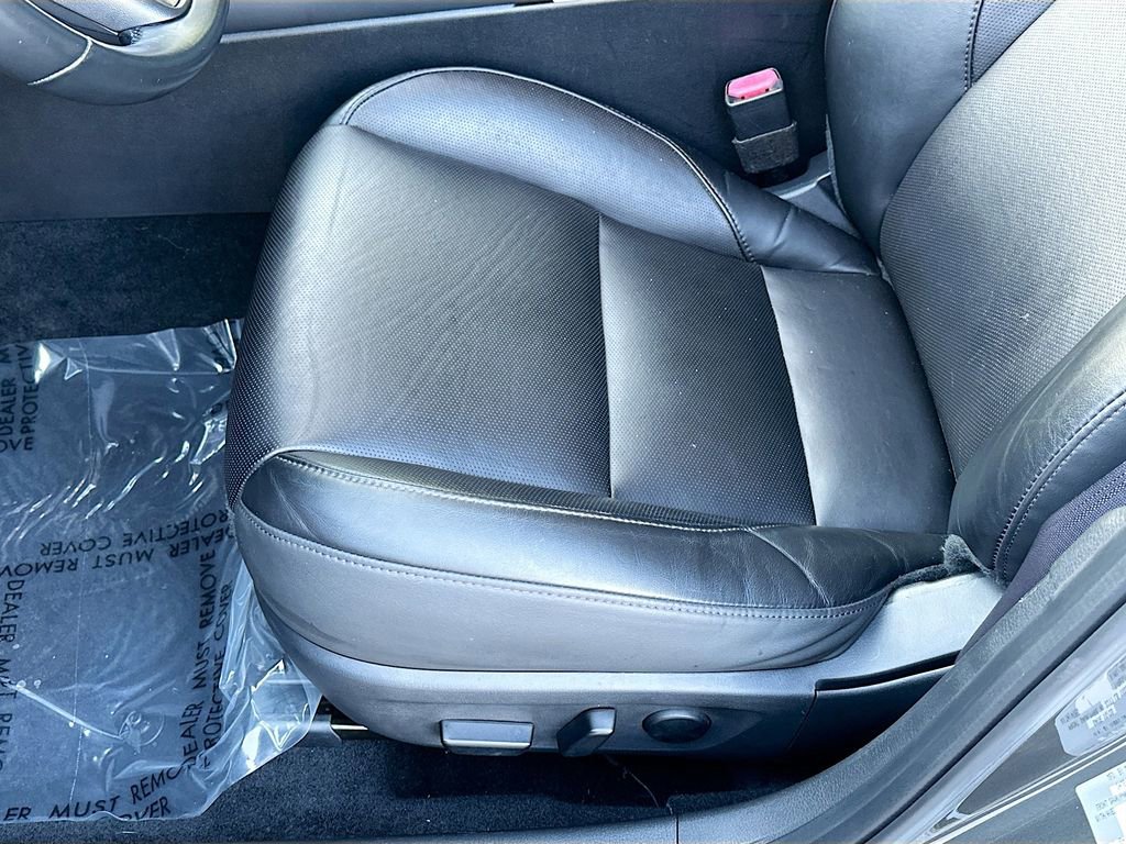 Used 2021 MAZDA MAZDA3 s image 20