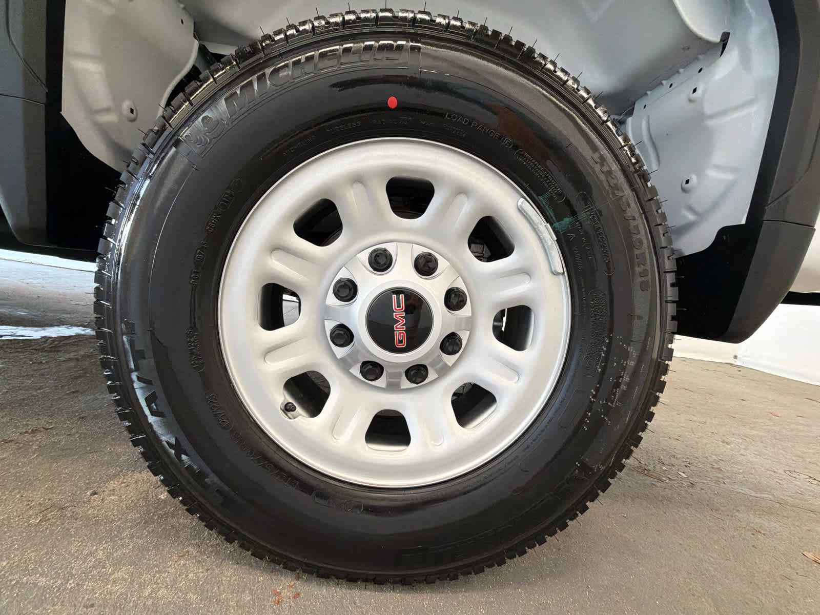 New 2026 GMC Sierra 2500 Pro AWD/4WD image 12