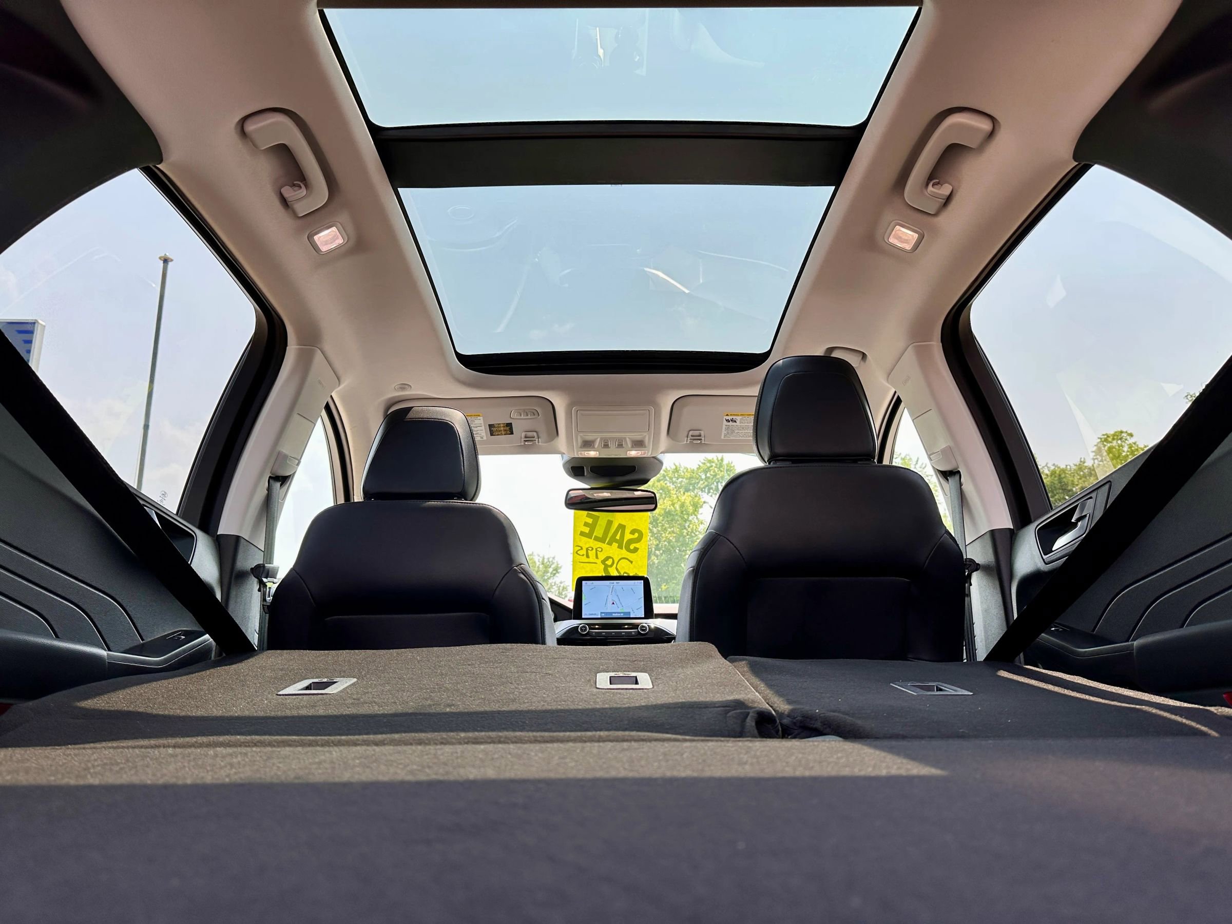 Used 2022 Ford Escape Titanium image 24