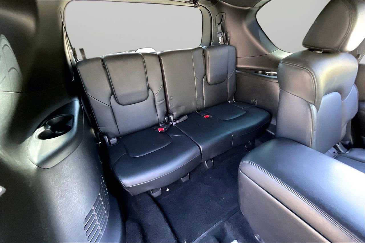 Used 2023 Nissan Armada SL w/ Midnight Edition Package RWD image 27