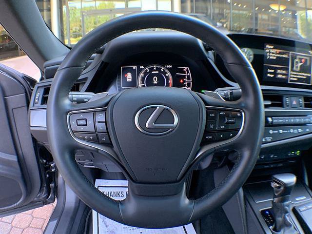 Certified 2022 Lexus ES 350 w/ Premium Package FWD image 14