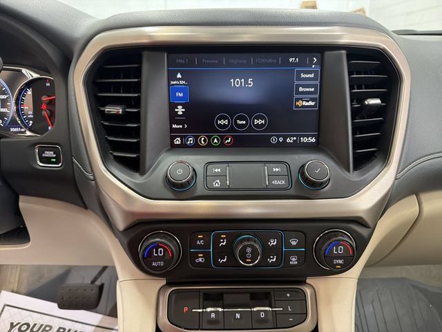 Used 2021 GMC Acadia Denali w/ Denali Ultimate Package AWD/4WD image 16