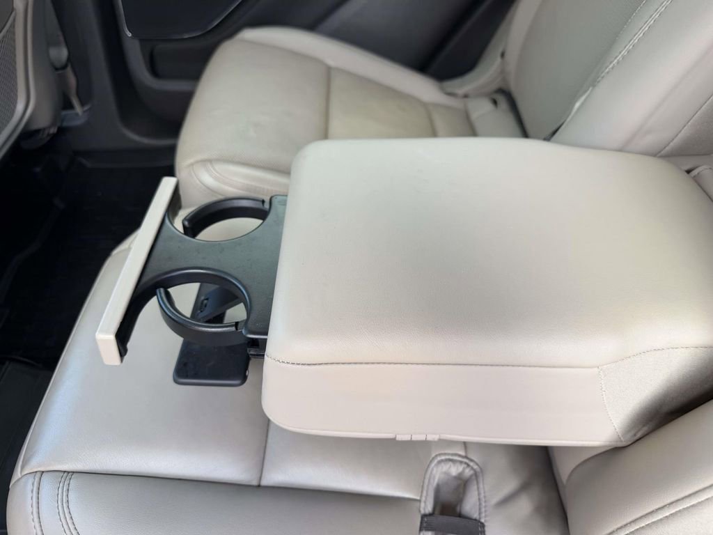 Used 2022 Lincoln Aviator Reserve w/ Elements Package Plus AWD/4WD image 12