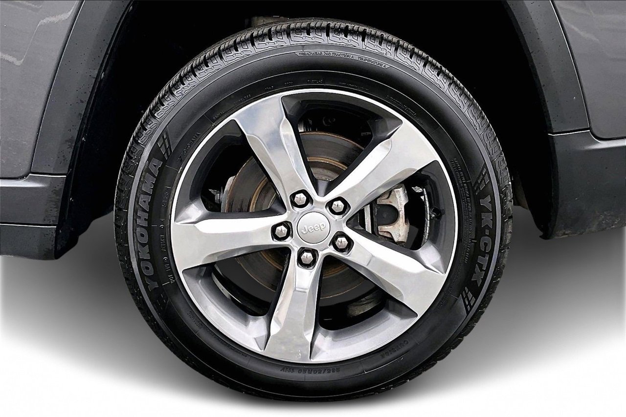 Certified 2021 Jeep Grand Cherokee L Limited w/ Trailer Tow Group (B) image 34