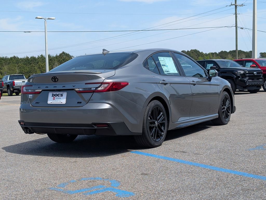 New 2026 Toyota Camry SE image 5