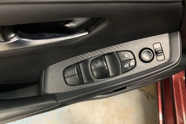 Used 2024 Nissan Sentra SV FWD image 12