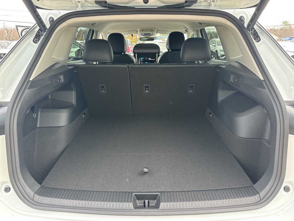 New 2026 Volkswagen Tiguan SE image 21