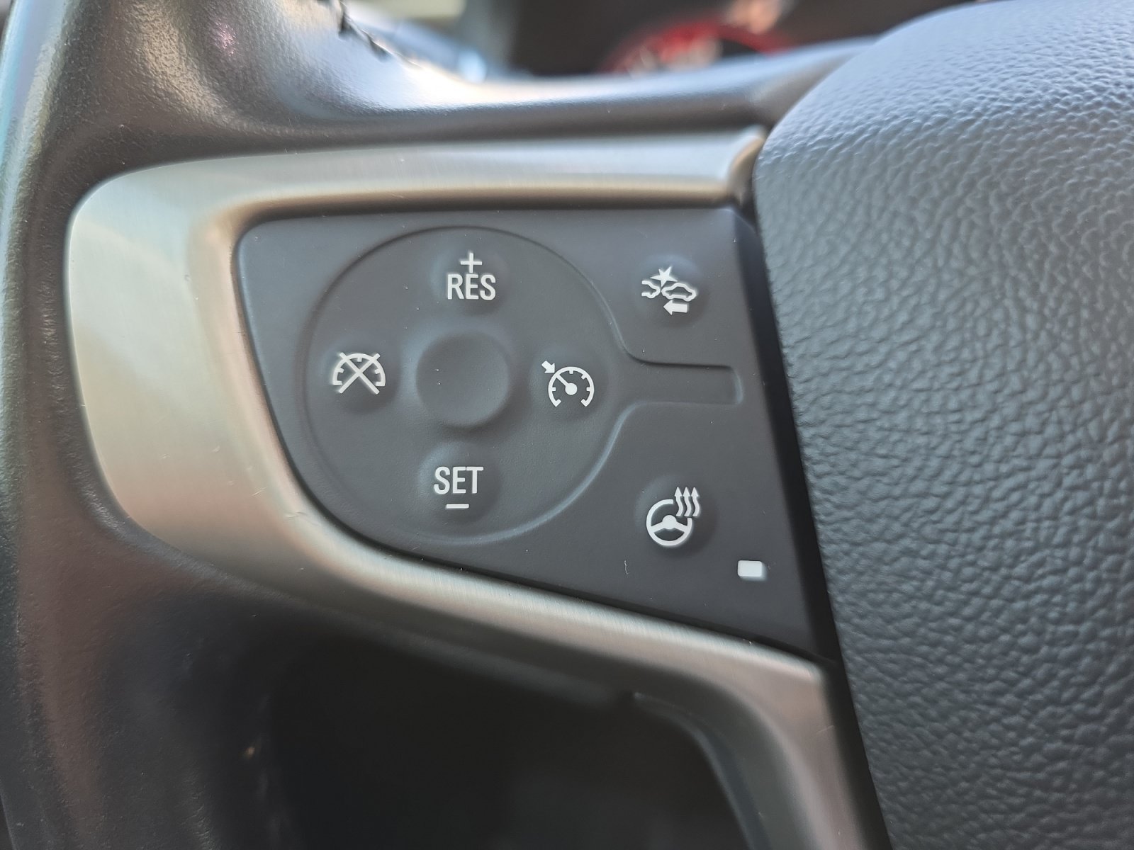 Used 2021 GMC Acadia Denali w/ Denali Ultimate Package AWD/4WD image 17