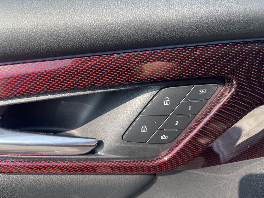 New 2026 Chevrolet Traverse RS w/ LPO, Floor Liner Package image 11