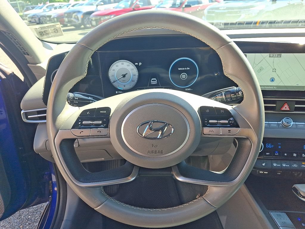 Used 2023 Hyundai Elantra SEL w/ Convenience Package FWD image 20